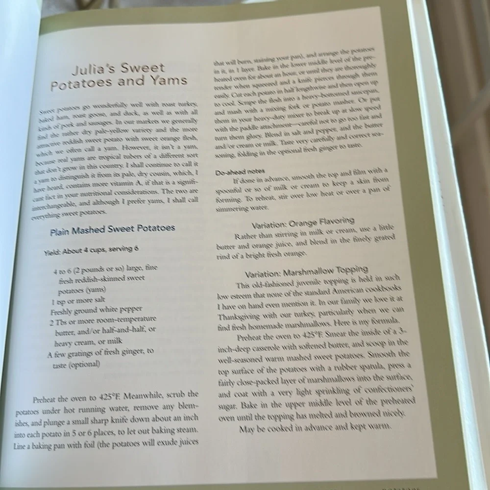 Julia and Jacques Cooking at Home. By Julia Child and Jacques Pepin vintage 1993
